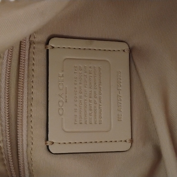 Coach Pebble Leather Lenox Satchel/Handbag - Picture 6 of 8